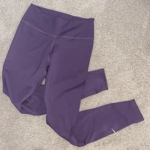 BNWT Nike compression leggings Medium